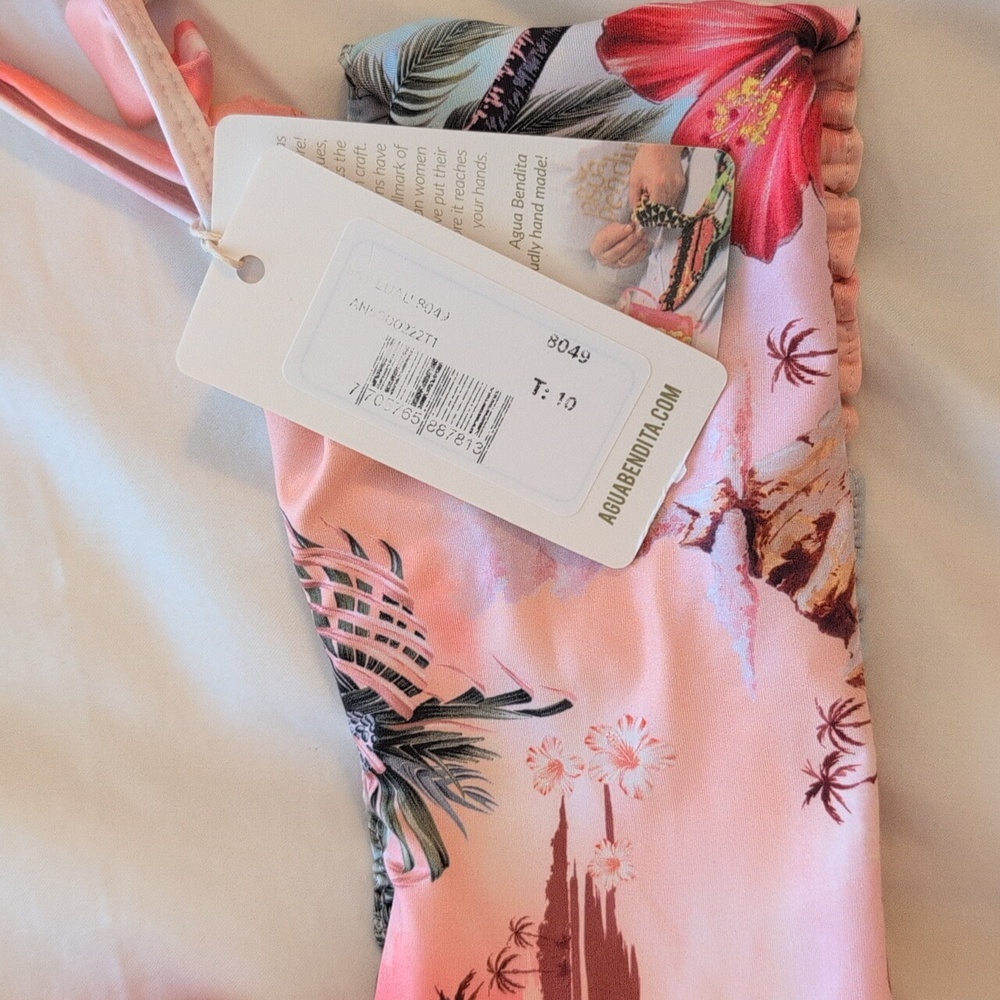 Agua Bendita Pink Floral Bikini Top and bottom - Picture 2 of 4